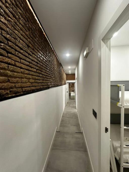 Acogedor Loft En Malasana Madrid Bagian luar foto
