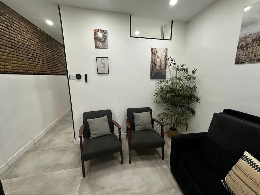 Acogedor Loft En Malasana Madrid Bagian luar foto