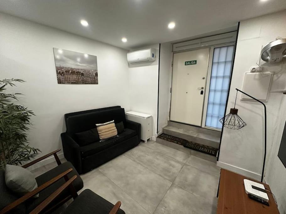 Acogedor Loft En Malasana Madrid Bagian luar foto