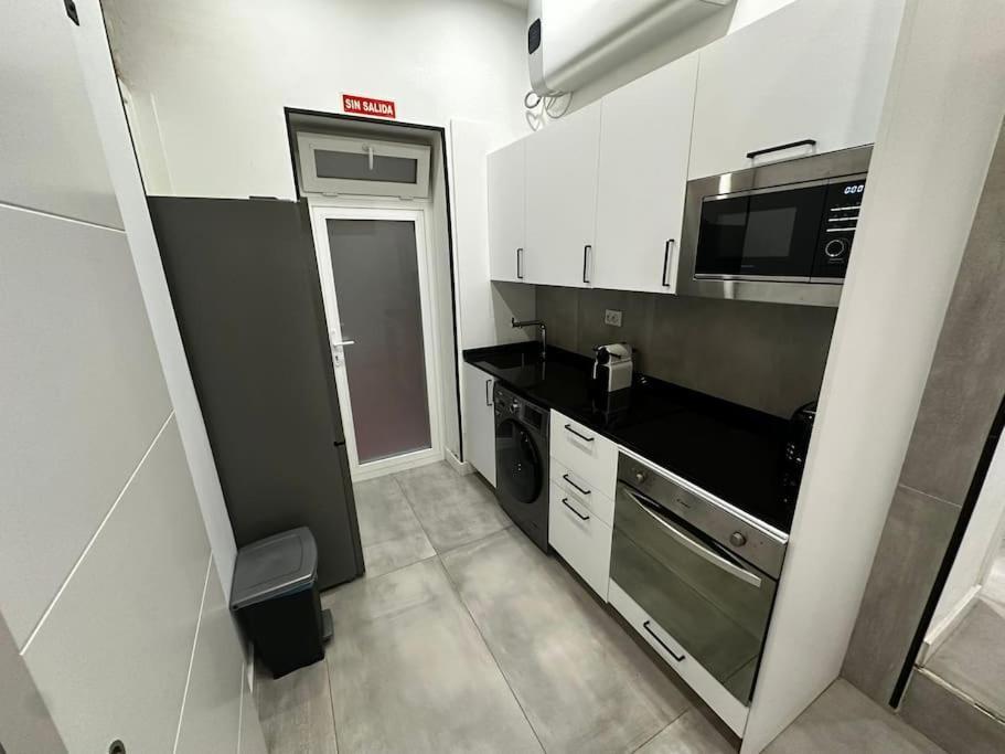 Acogedor Loft En Malasana Madrid Bagian luar foto